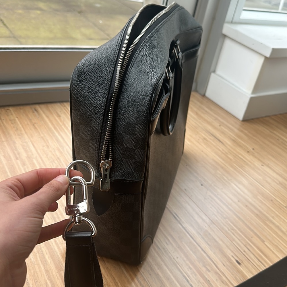 Men’s Louis Vuitton Soft Sided Briefcase - Picture 9 of 14